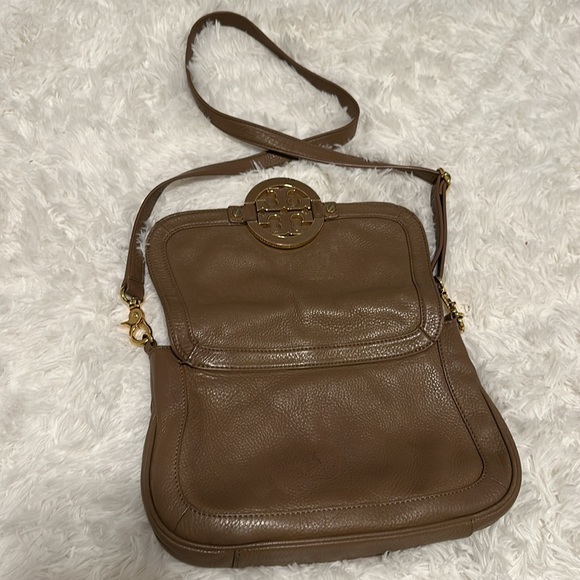 Tory Burch crossbody purse - Picture 3 of 6